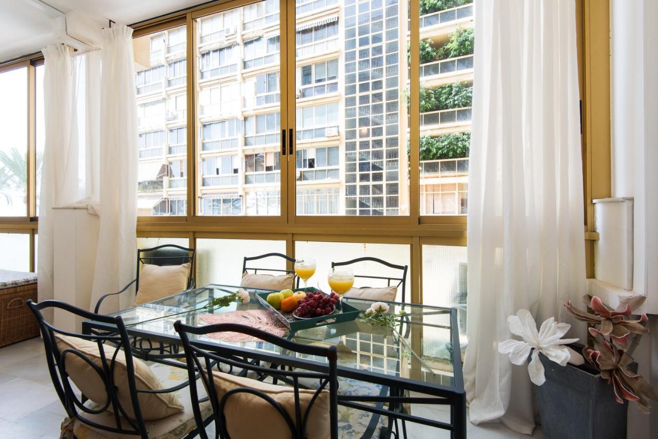 Rentandhomes Beachfront Marbella Center Kültér fotó