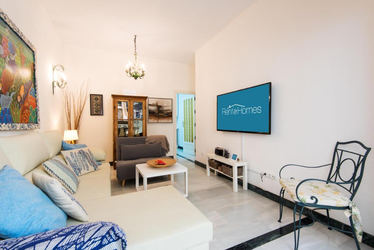 Rentandhomes Beachfront Marbella Center Kültér fotó
