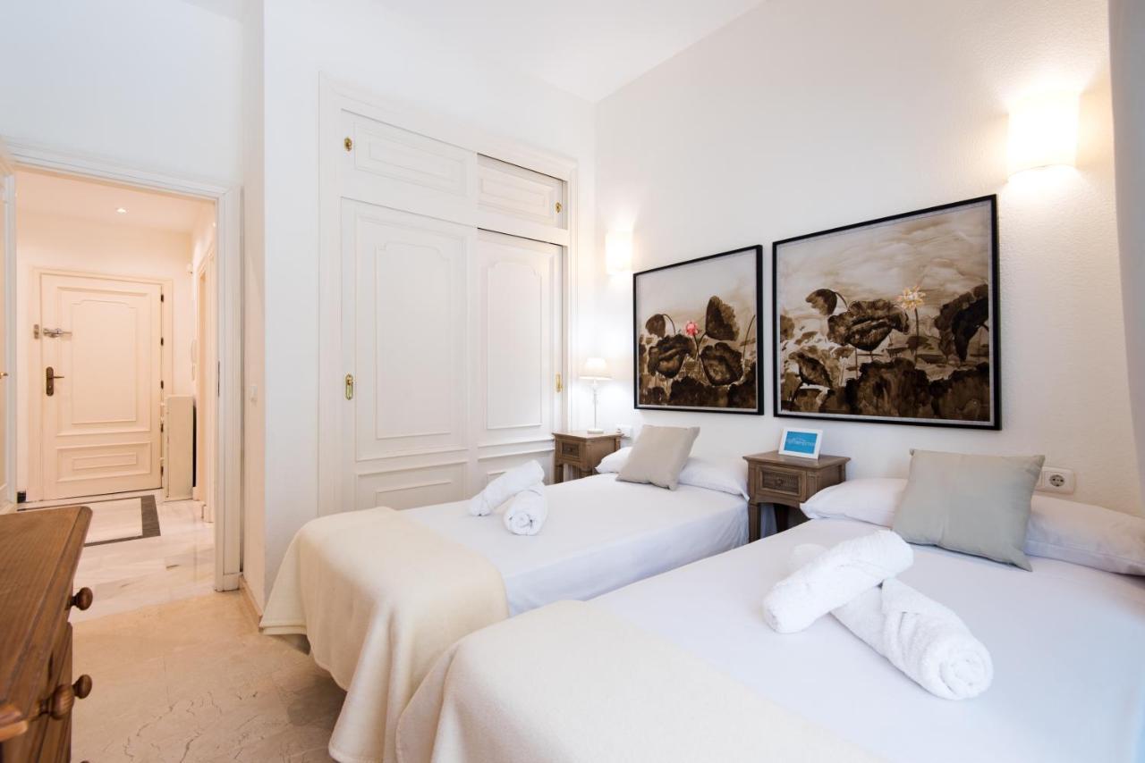 Rentandhomes Beachfront Marbella Center Kültér fotó