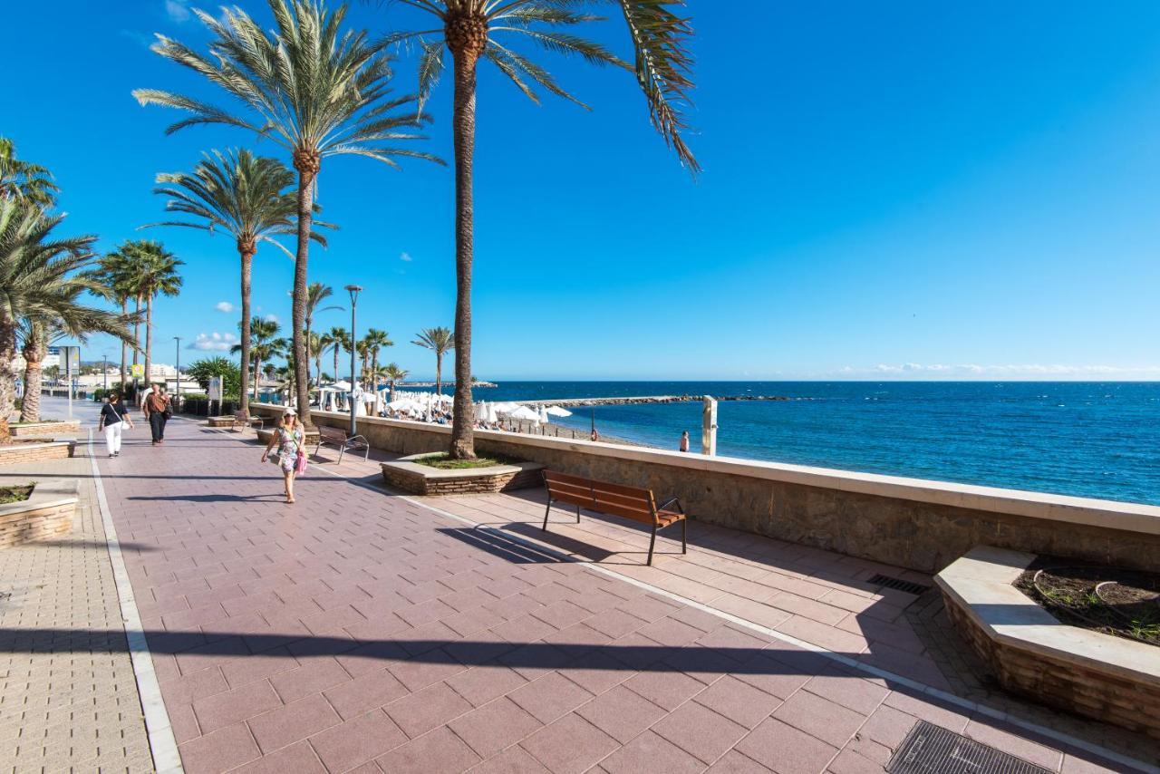 Rentandhomes Beachfront Marbella Center Kültér fotó